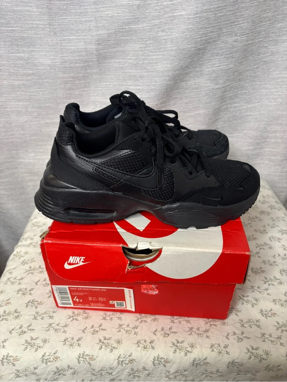 Nike Black kids Sneakers